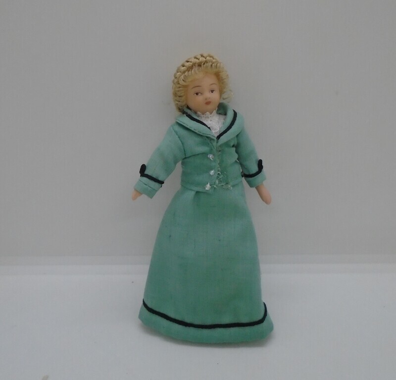 LADY IN GREEN MINT