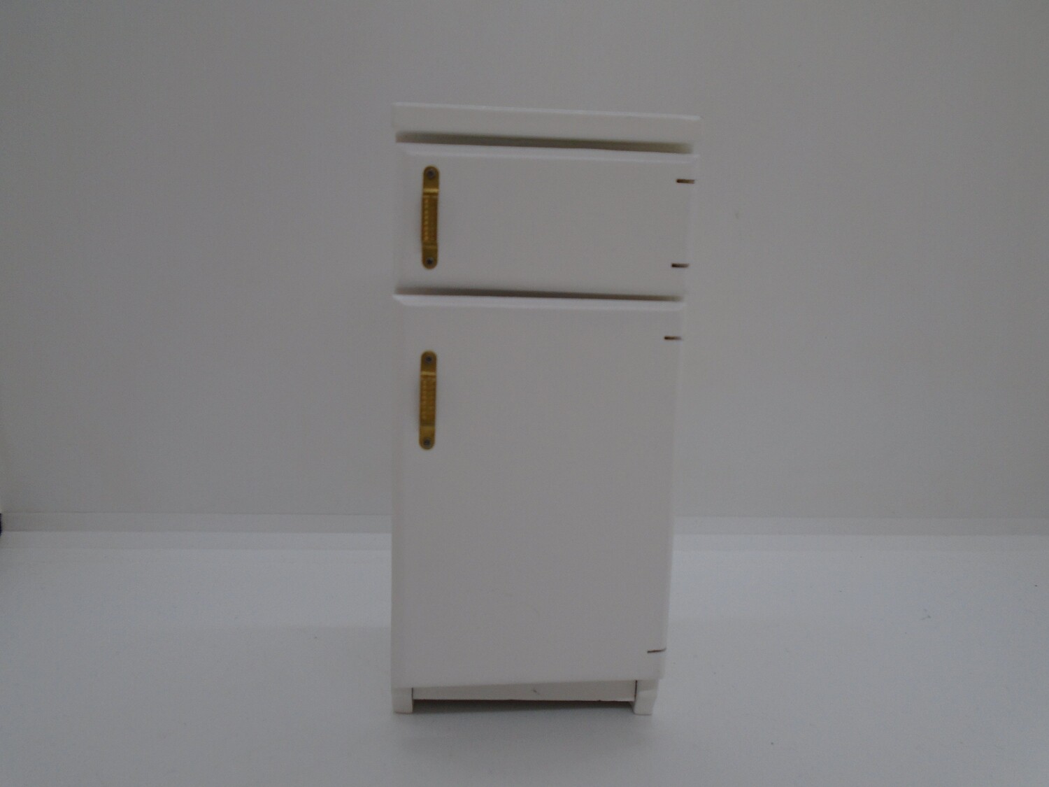 FRIDGE FREEZER