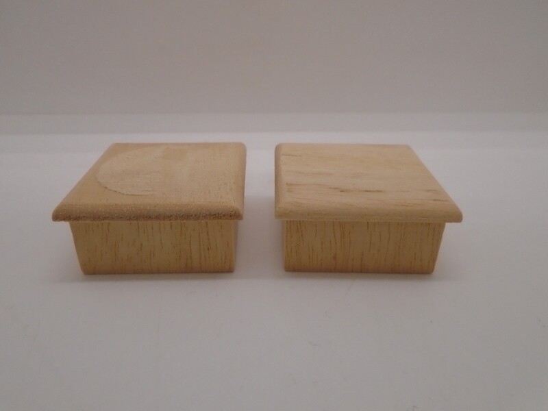 PK OF 2 SQUARE WOOD PLINTHS