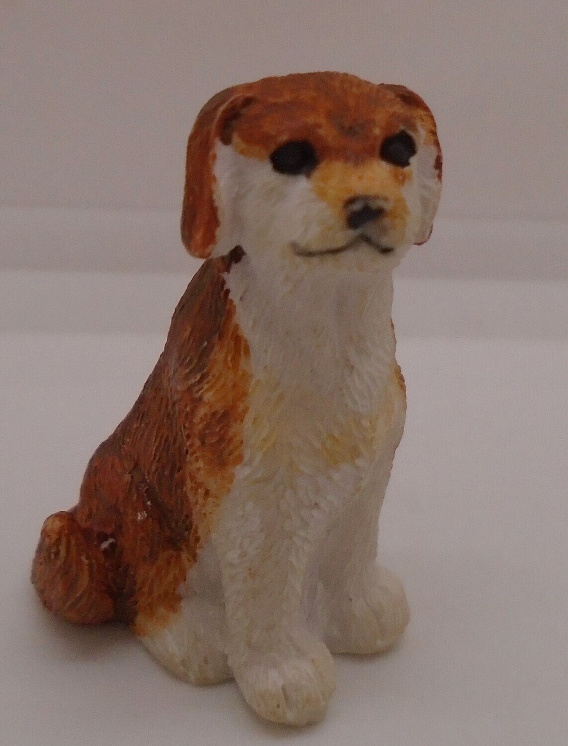 SITTING DOG
