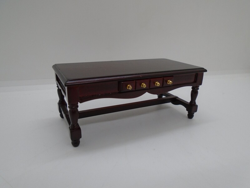 MAHOGANY COFFEE TABLE