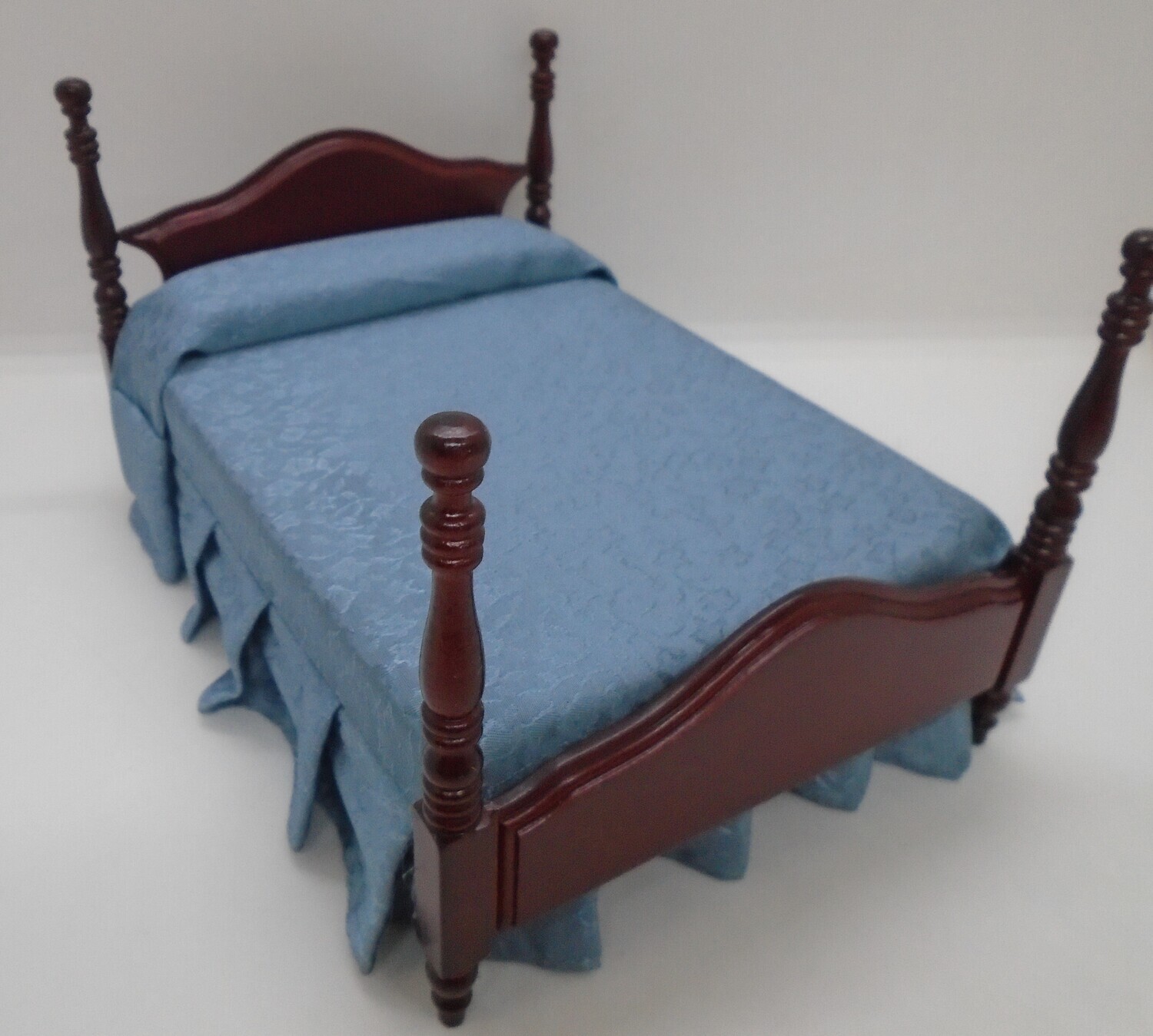 DOUBLE BED IN DARK RICH MAHOGANY