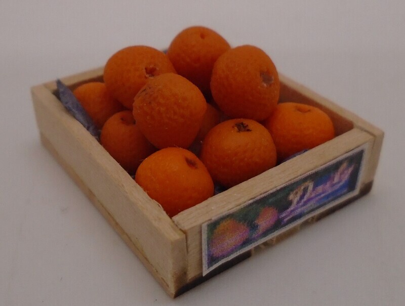 CRATE/BOX OF ORANGES