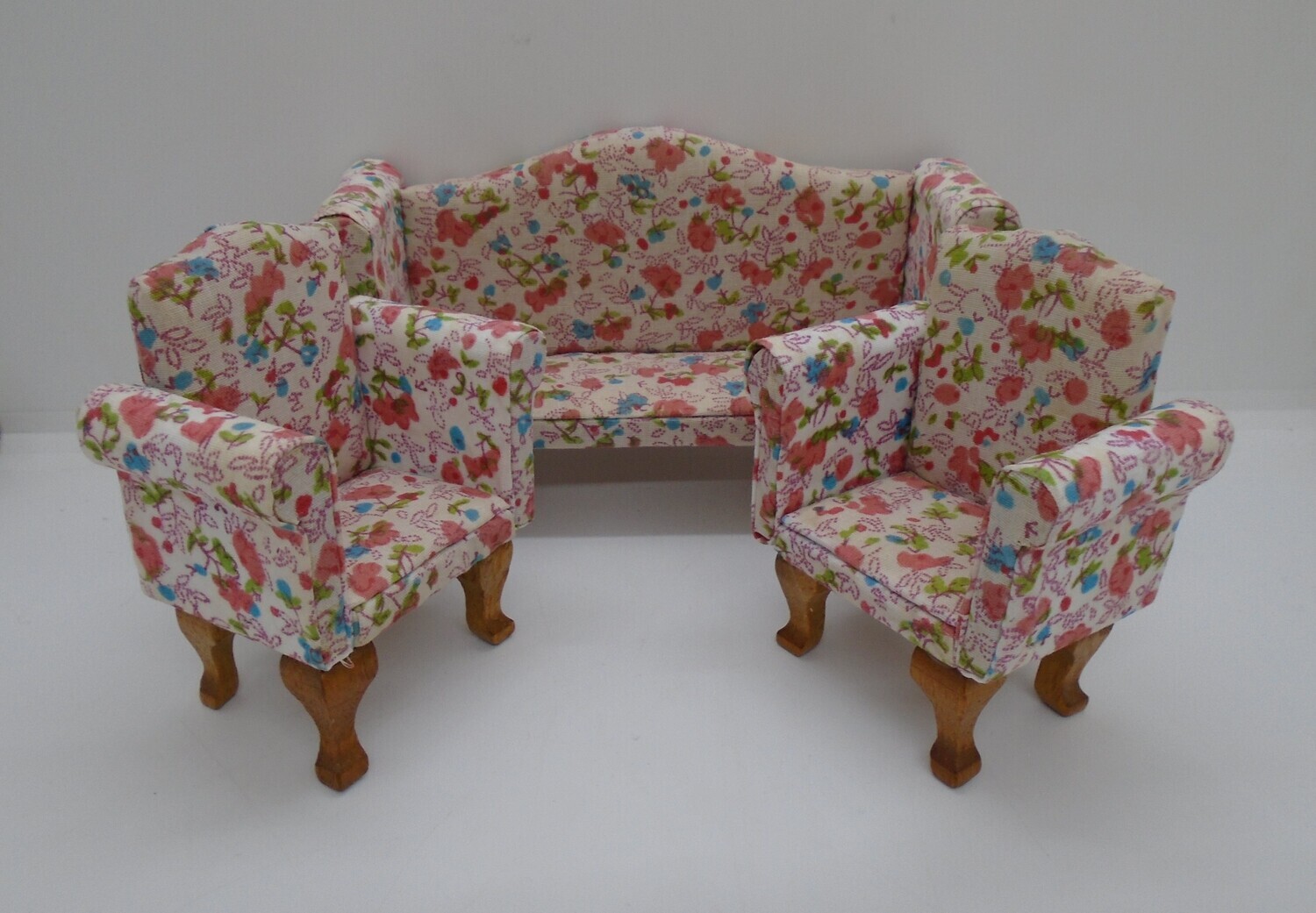 PINK/WHITE FLORAL 3PC SOFA SET
