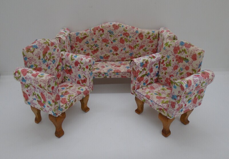PINK/WHITE FLORAL 3PC SOFA SET