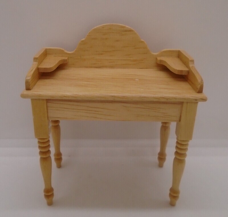 LIGHT PINE WASH STAND