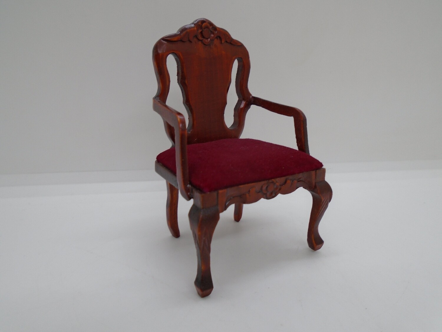 CARVER CHAIR WITH RED SEAT