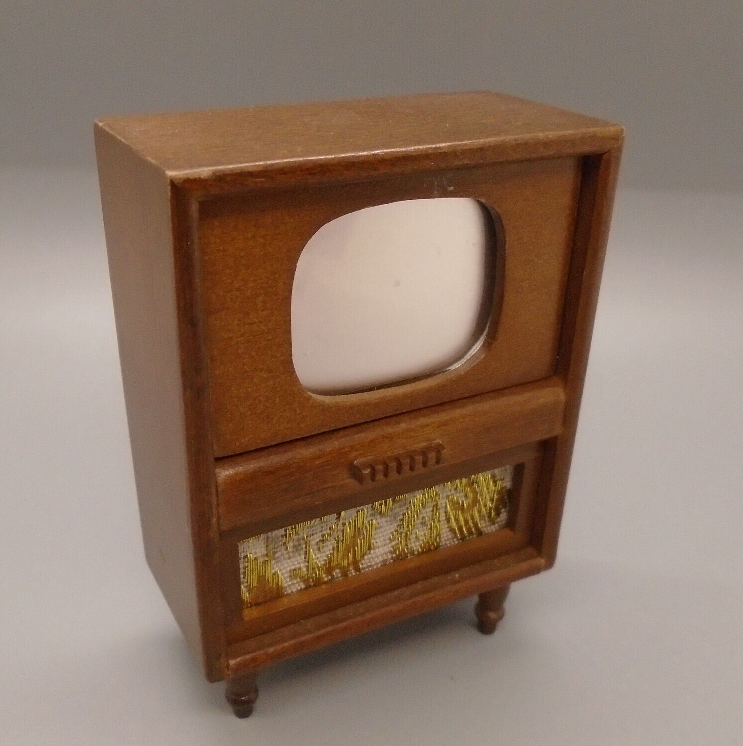 50'S STYLE TV  CABINET