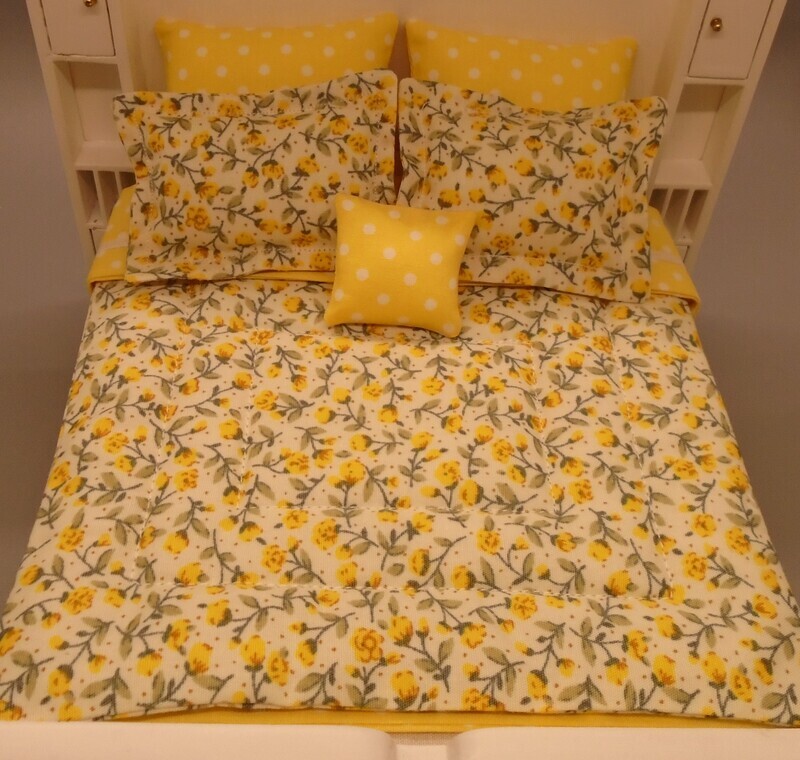 HAND CRAFTED DOUBLE BEDDING SET