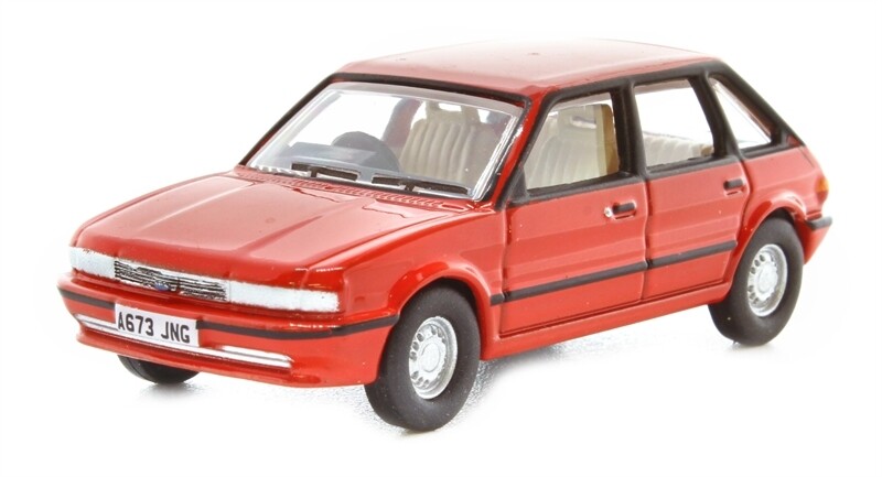 Oxford Diecast 76MST001 Austin Maestro Targa Red