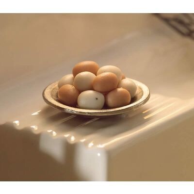 EGGS IN BOWL