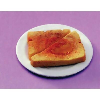 TOAST ON A PLATE