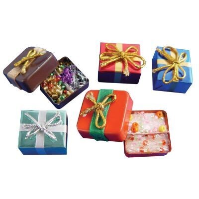 CHRISTMAS PARCELS PACK