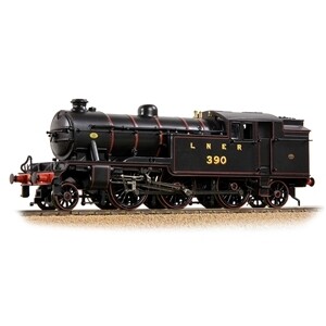 Bachmann LNER V3 Tank 390 LNER Lined Black