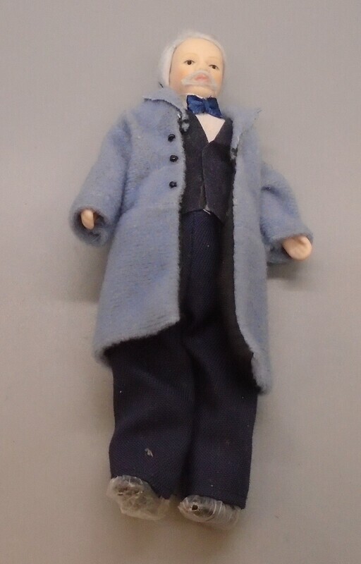 OLD MAN IN BLUE SUIT AND COAT