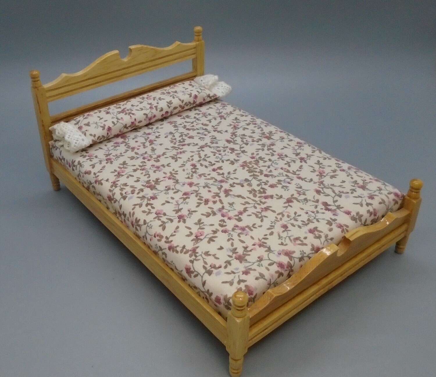 DOUBLE BED