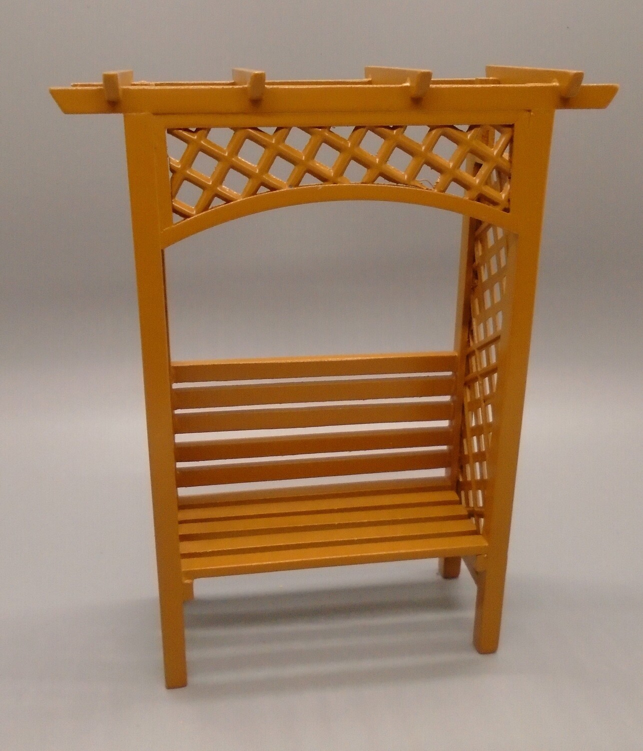 SEATED ARBOUR