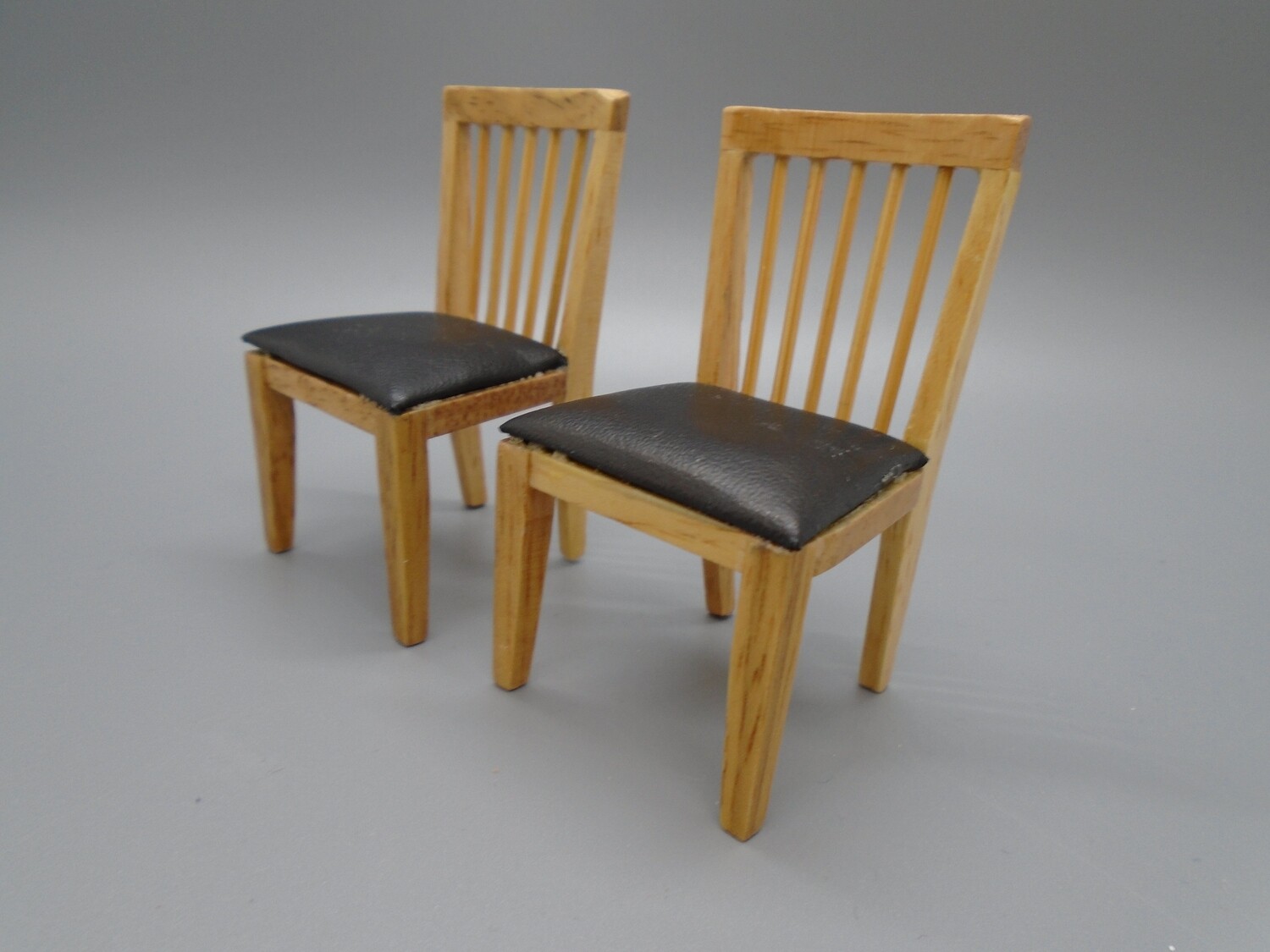 SET OF 2 PINE AND BLACK LEATHER CHAIRS
