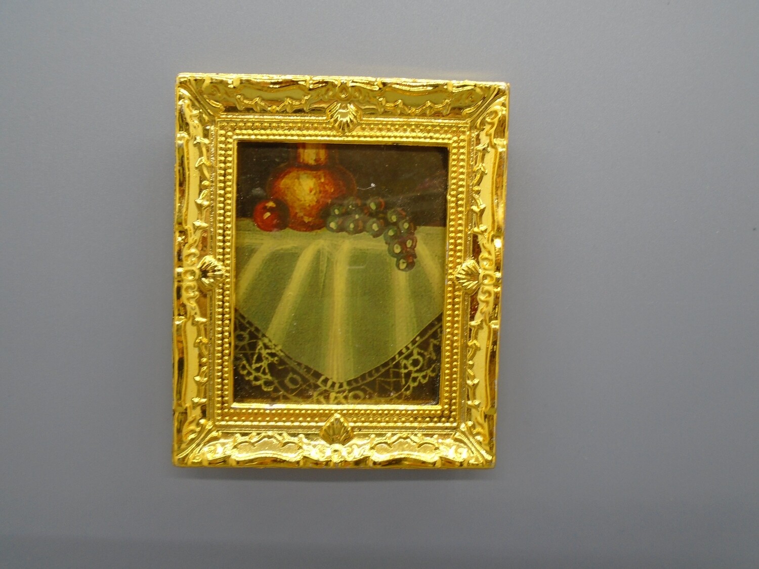 LARGE GOLD FRAMED FRUIT PAINTING