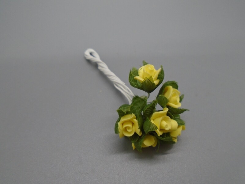 YELLOW ROSE BUNCH
