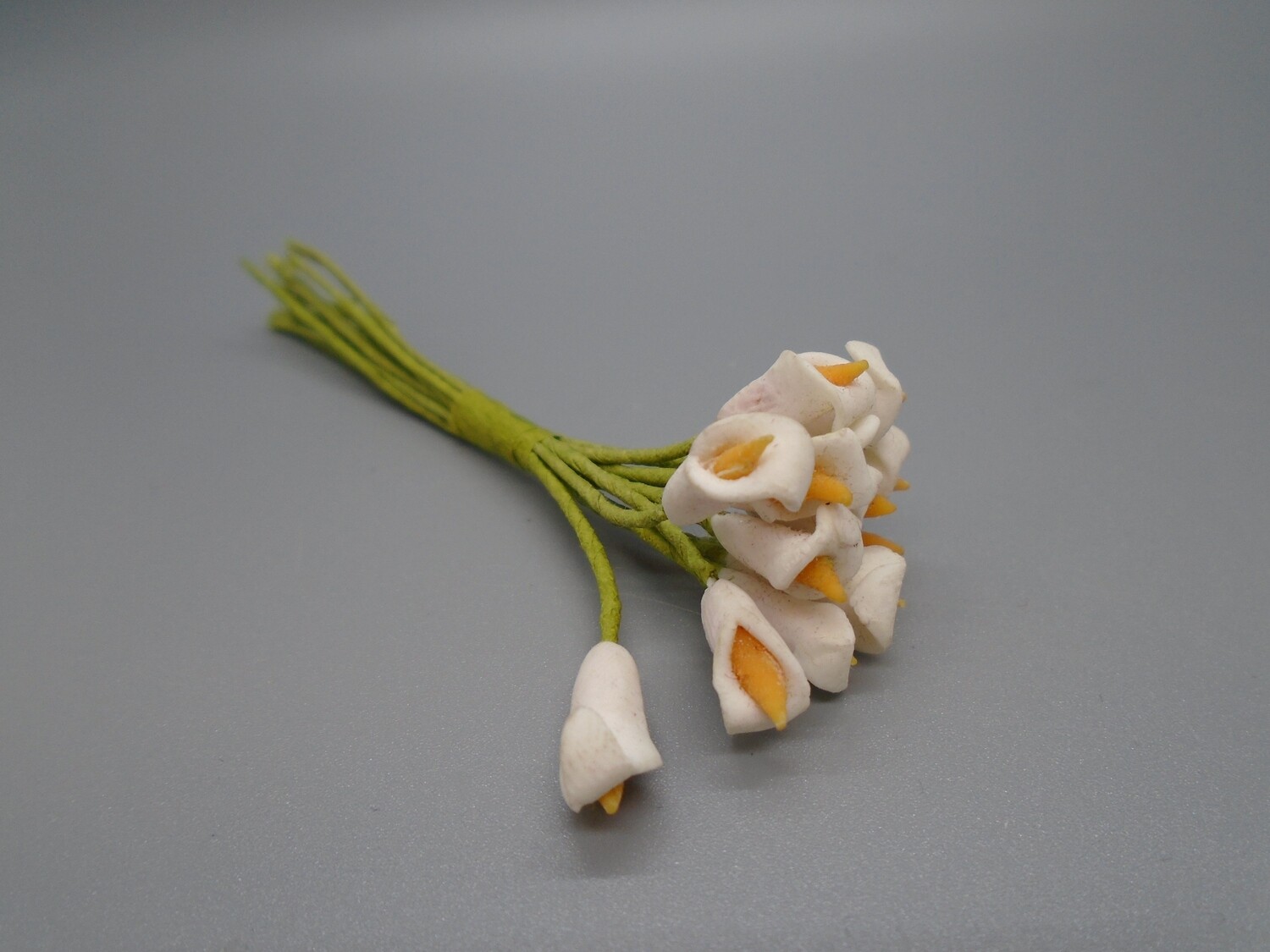 BOUQUET OF LILLIES