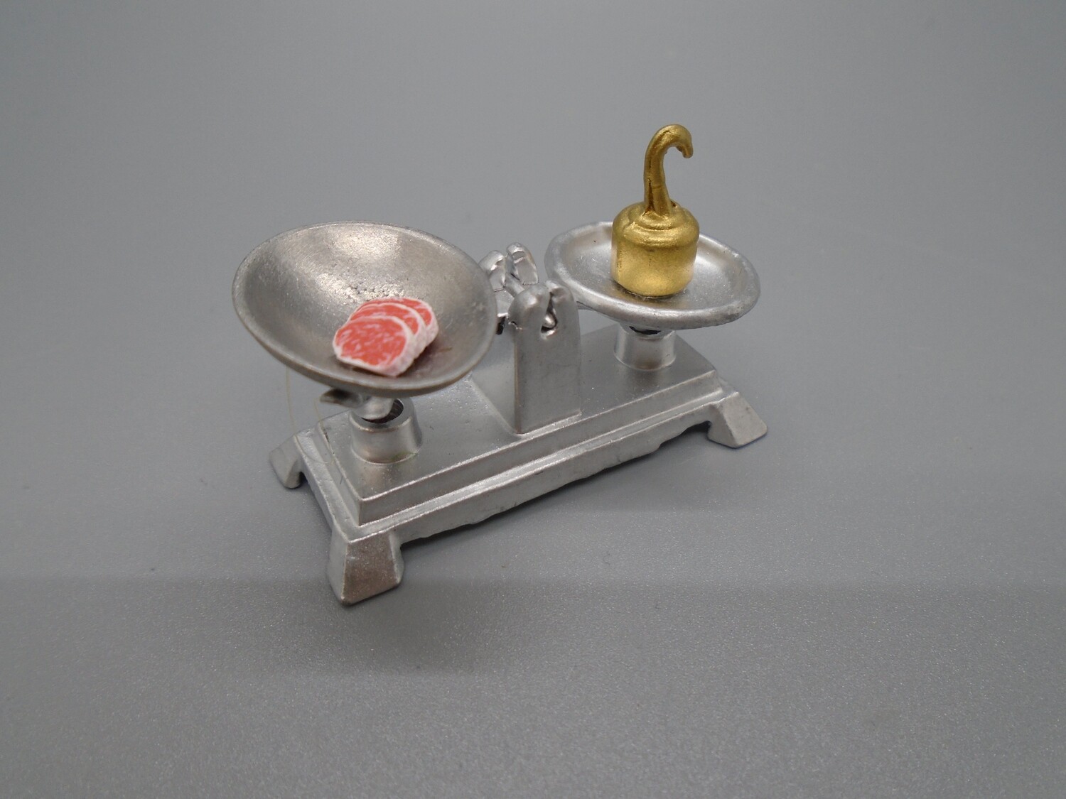 DRESSED WEIGHING SCALES