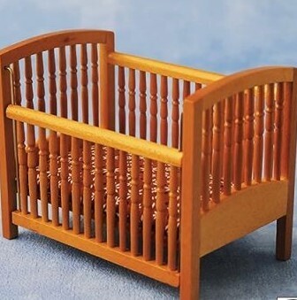LARGE PINE COT