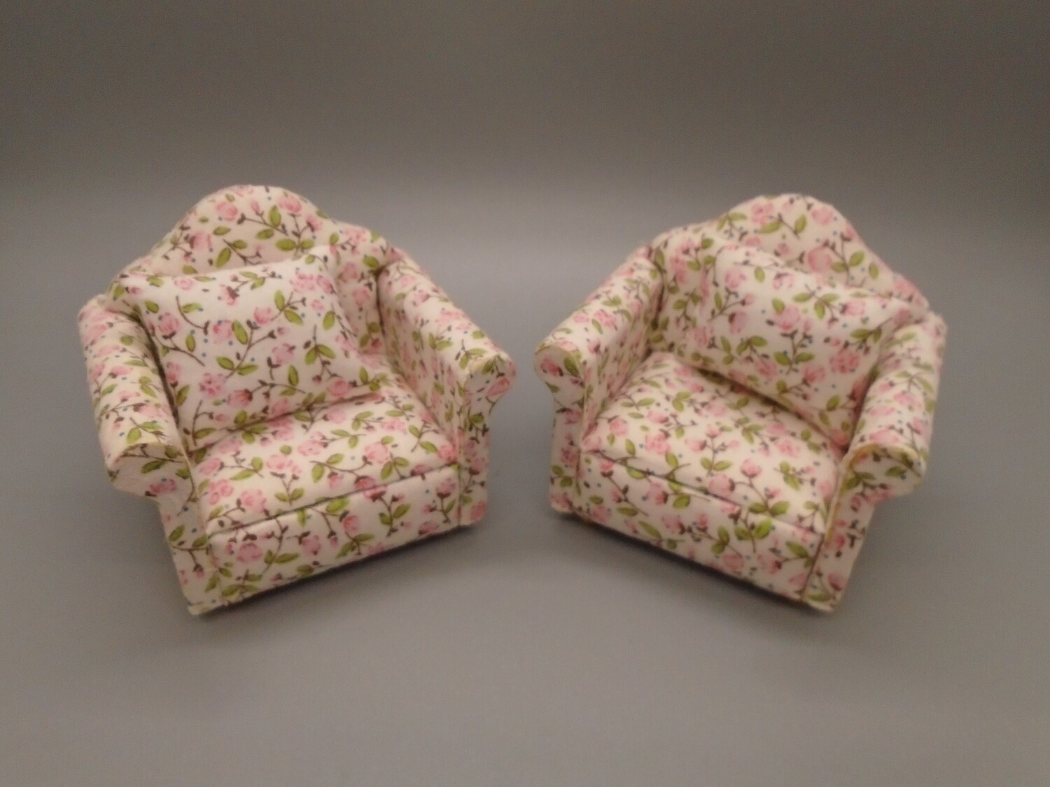 PAIR OF FLORAL CHAIRS WITH MATCHING CUSHIONS