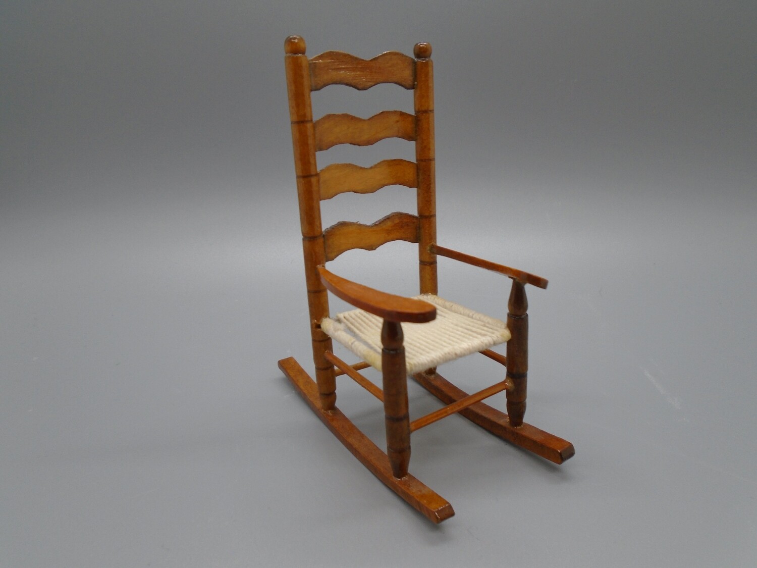STRING SEAT ROCKING CHAIR