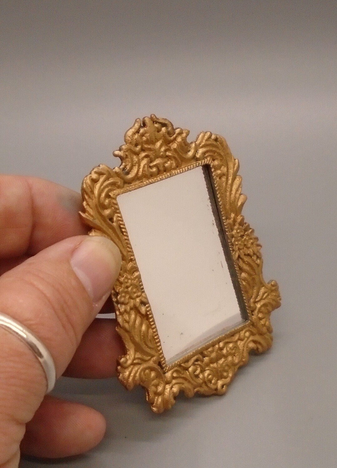 GOLD FRAMED MIRROR