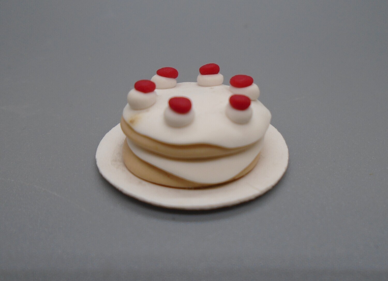 ICED CHERRY CAKE