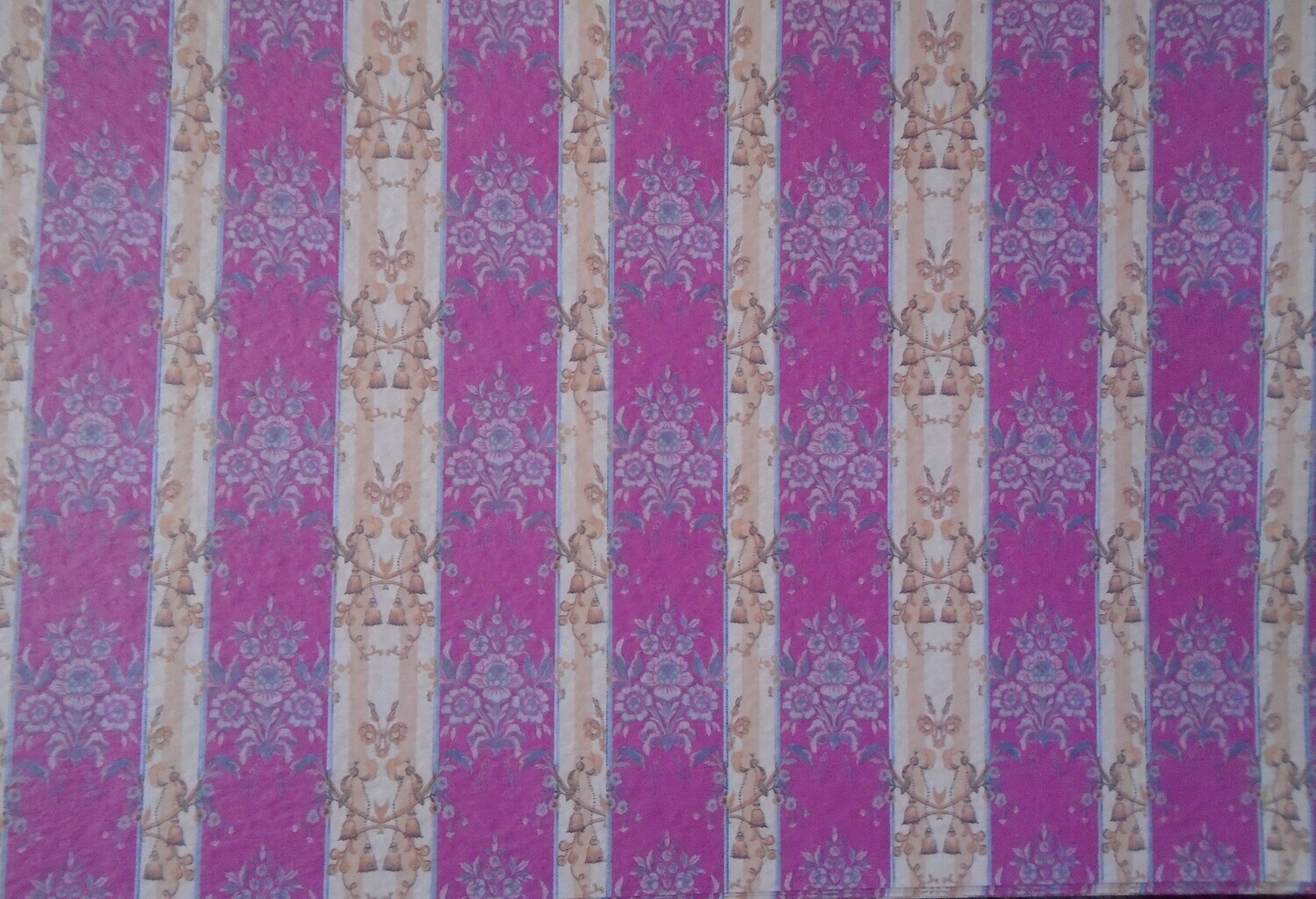PINK WALLPAPER