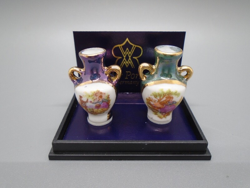 REUTTER IRIDESCENT VASE SET