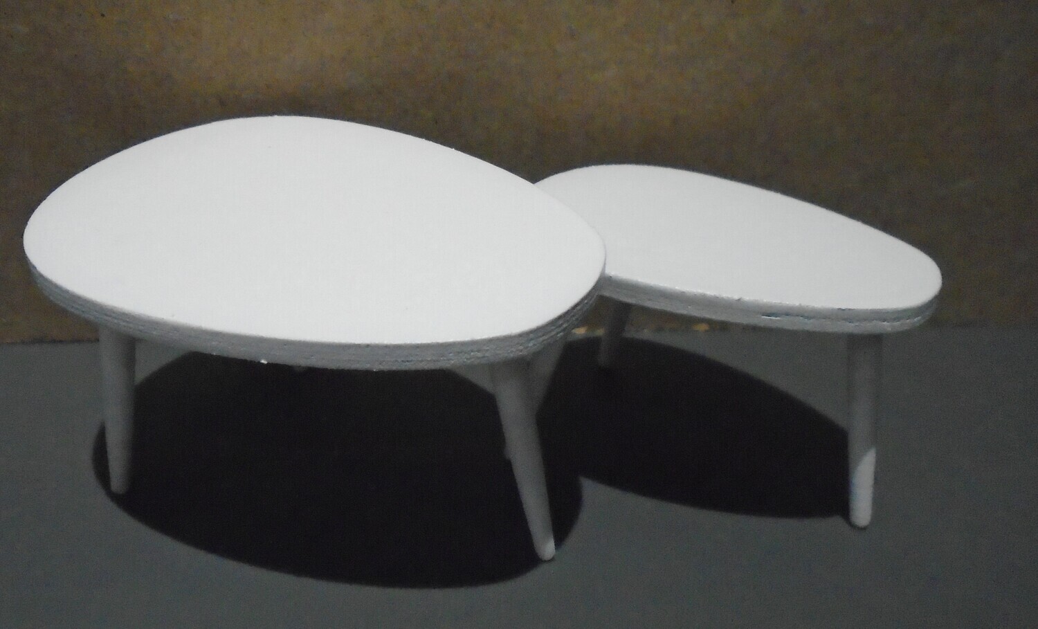 RETRO SET OF 2 NEST OF TABLES IN WHITE