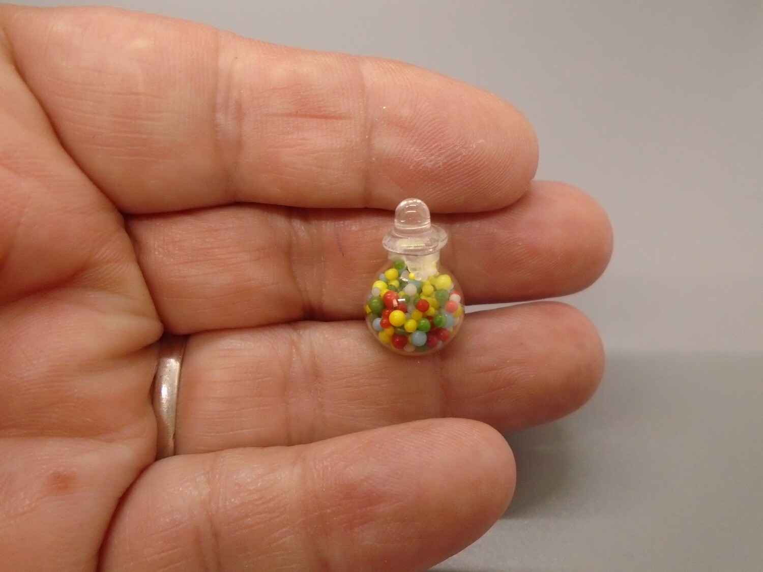 JAR OF GOBSTOPPER SWEETS