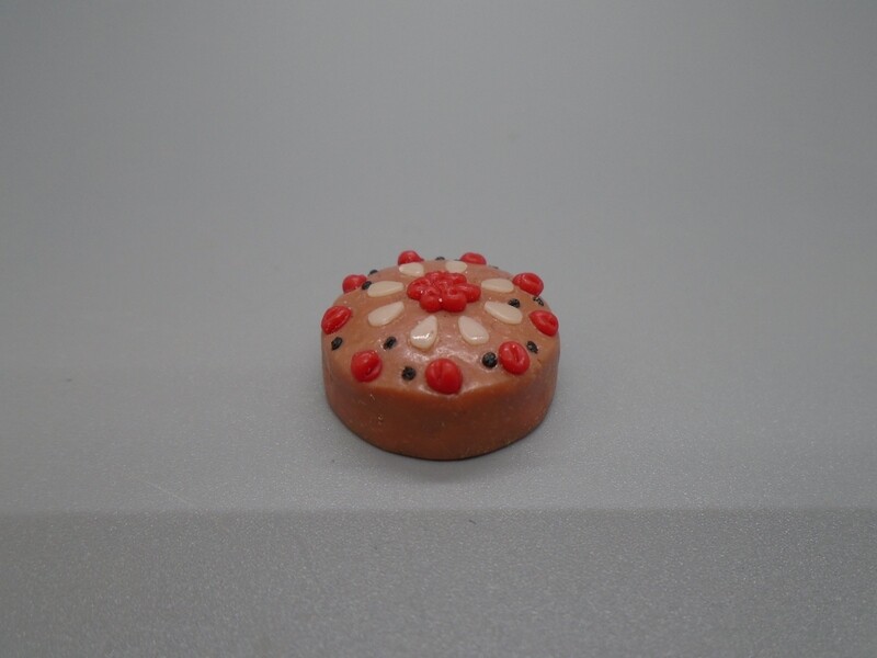DECORATED FRUIT CAKE