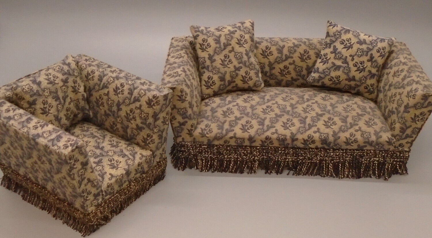 BLUE AND CREAM SOFA SET