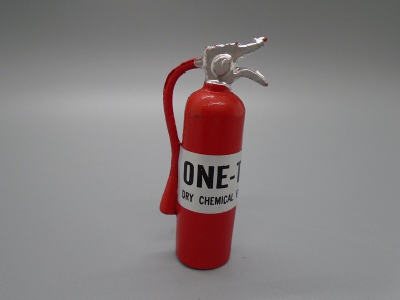 METAL FIRE EXTINGUISHER