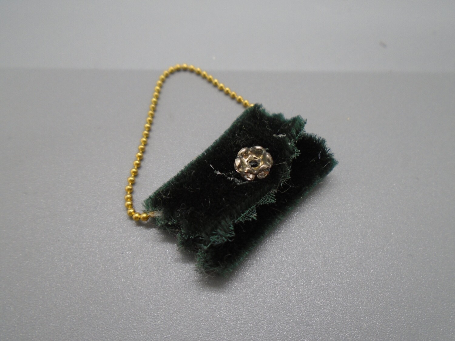 DARK GREEN VELVET HANDBAG