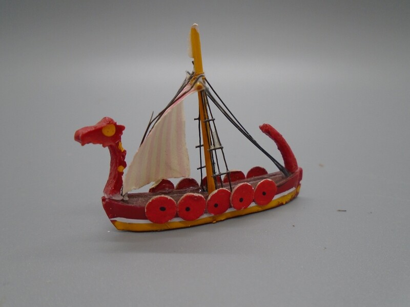 MINI DRAGON BOAT ORNAMENT