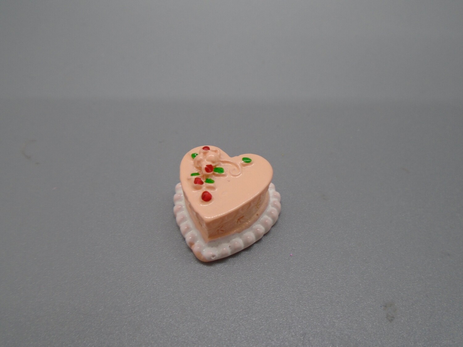 PINK HEART CAKE