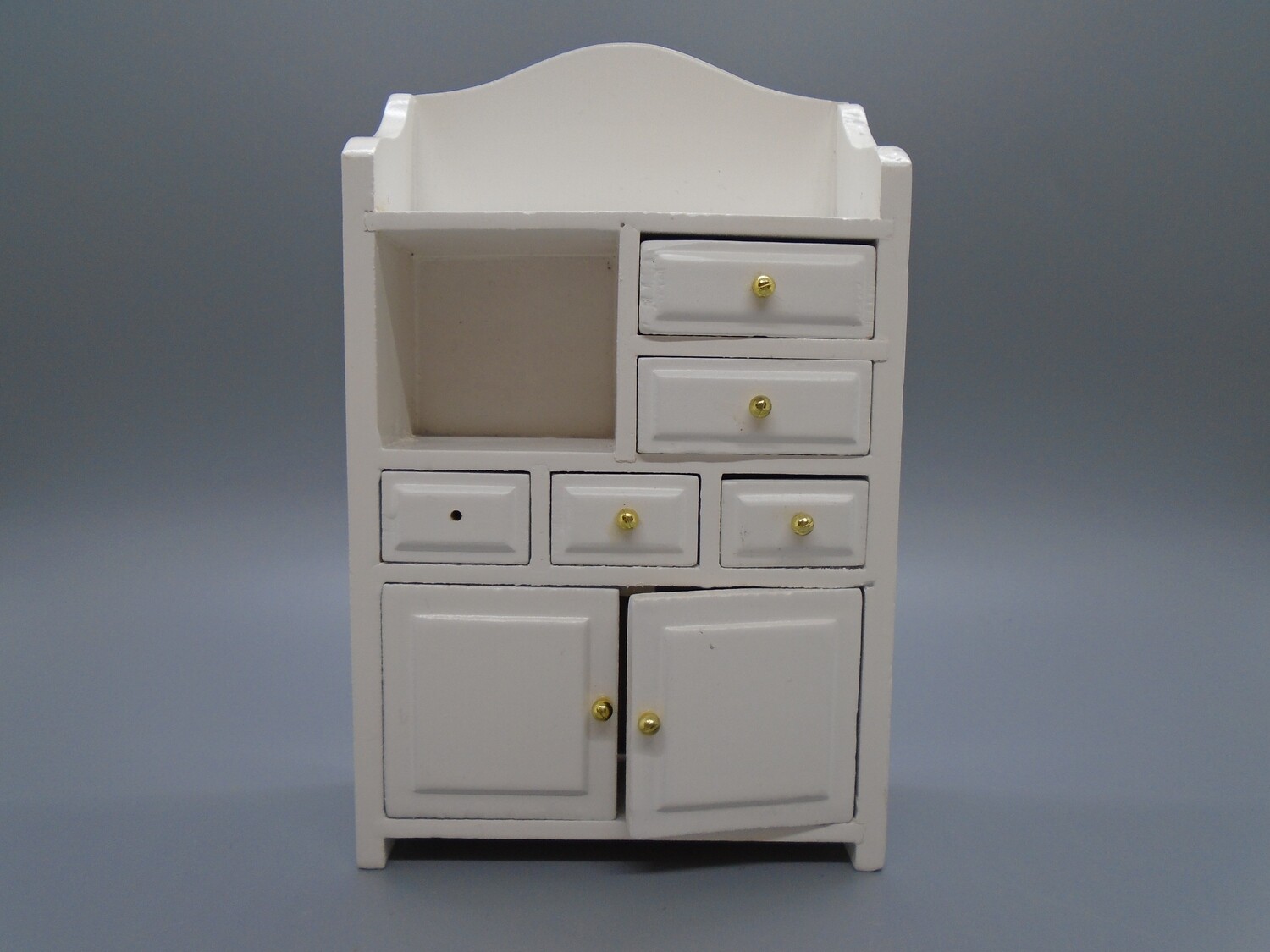 PRELOVED WHITE CUPBOARD WITH DRAWERS