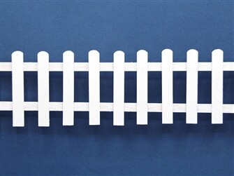 WHITE PICKET FENCING