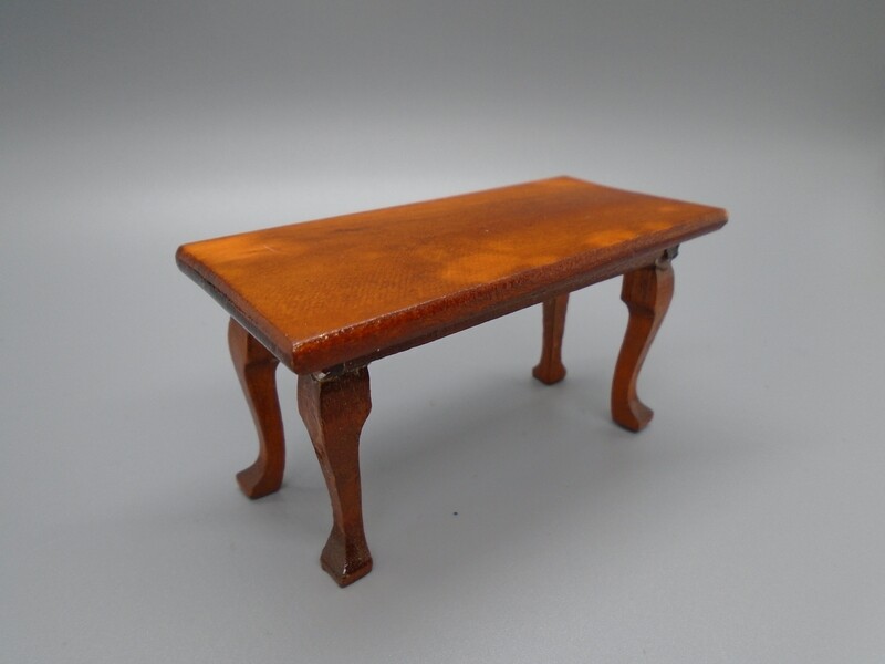 DARK TEAK COFFEE TABLE