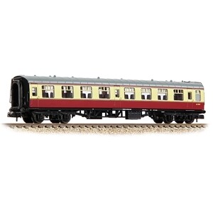 Graham Farish 374-010F BR Mk1 TSO Tourist Second Open BR Crimson & Cream