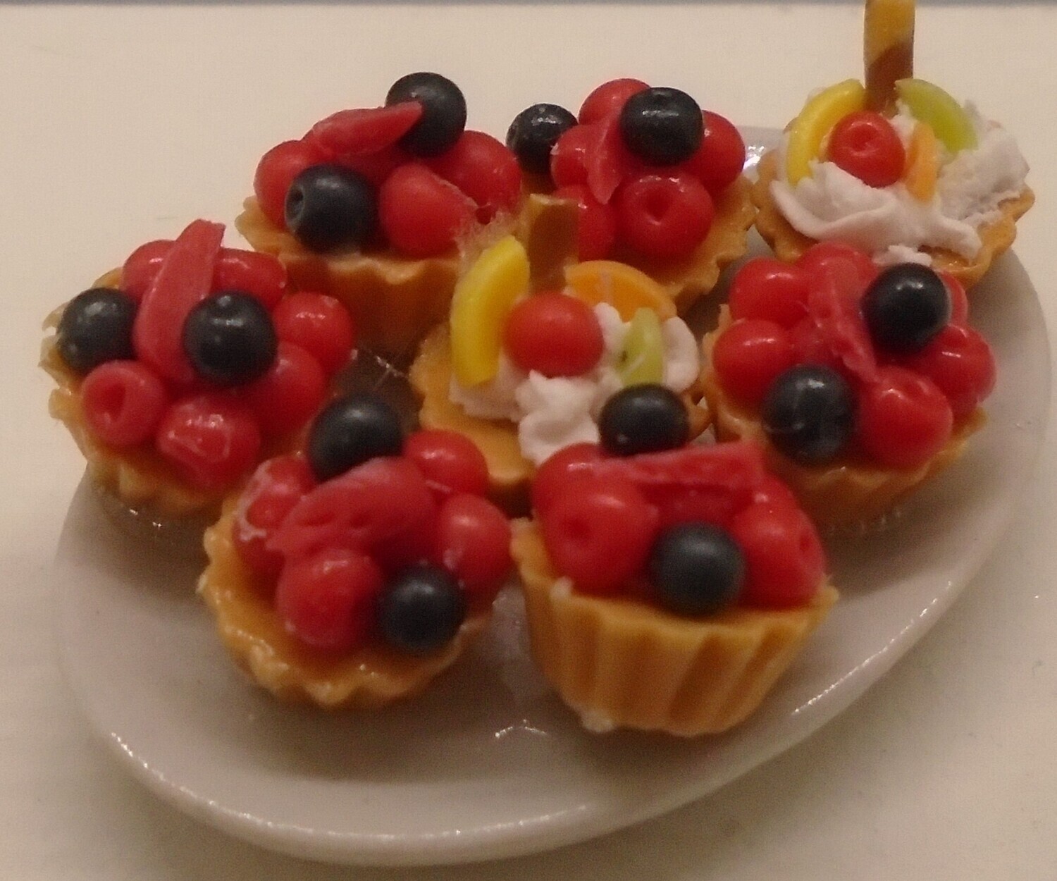 OVAL PLATE OF FRUIT TARTS