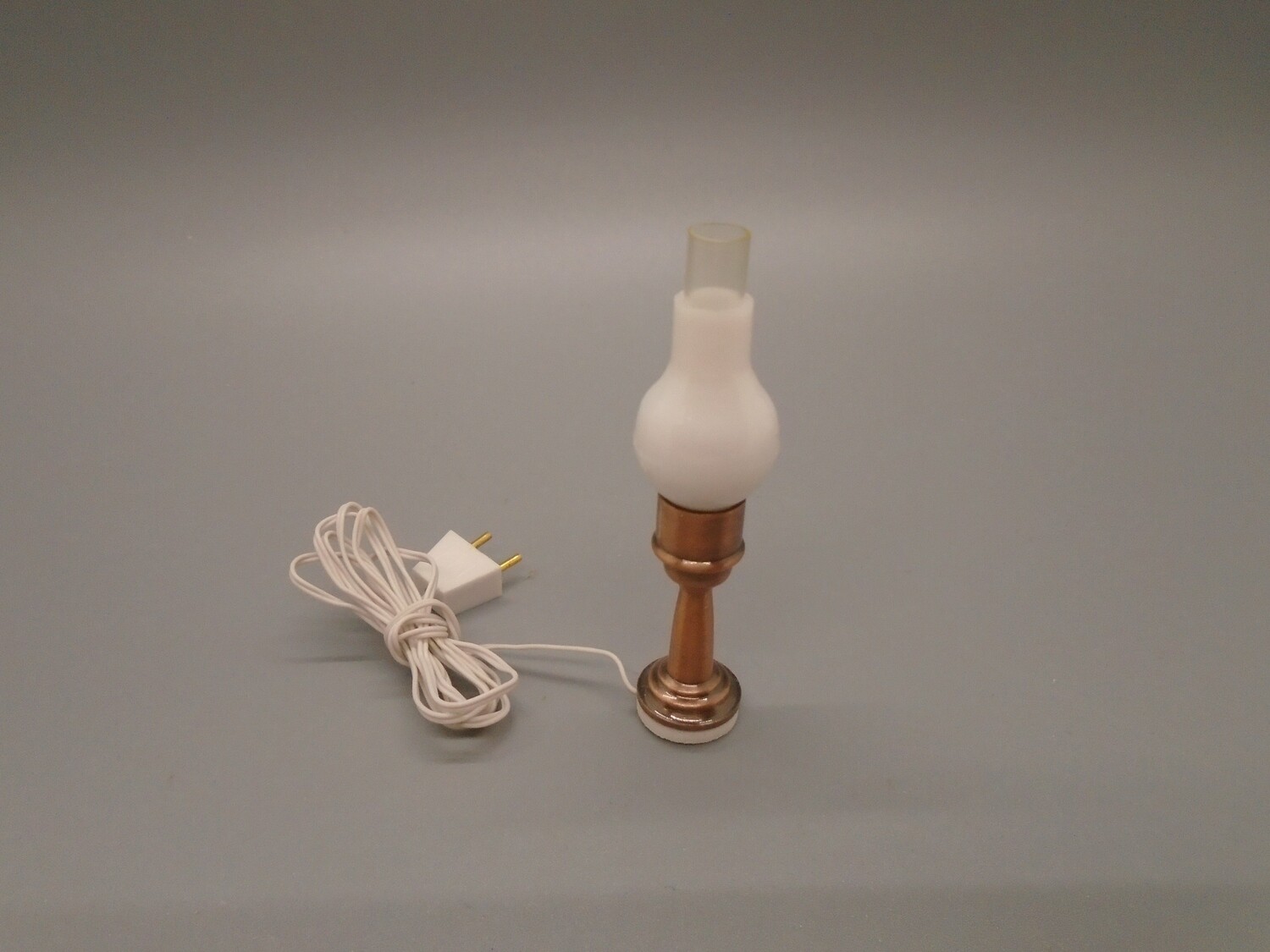 OIL LAMP STYLE TABLE LAMP