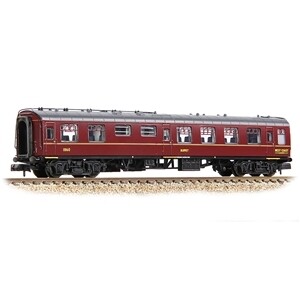 Graham Farish 374-112 BR Mk1 RMB Restaurant Miniature Buffet WCRC Maroon