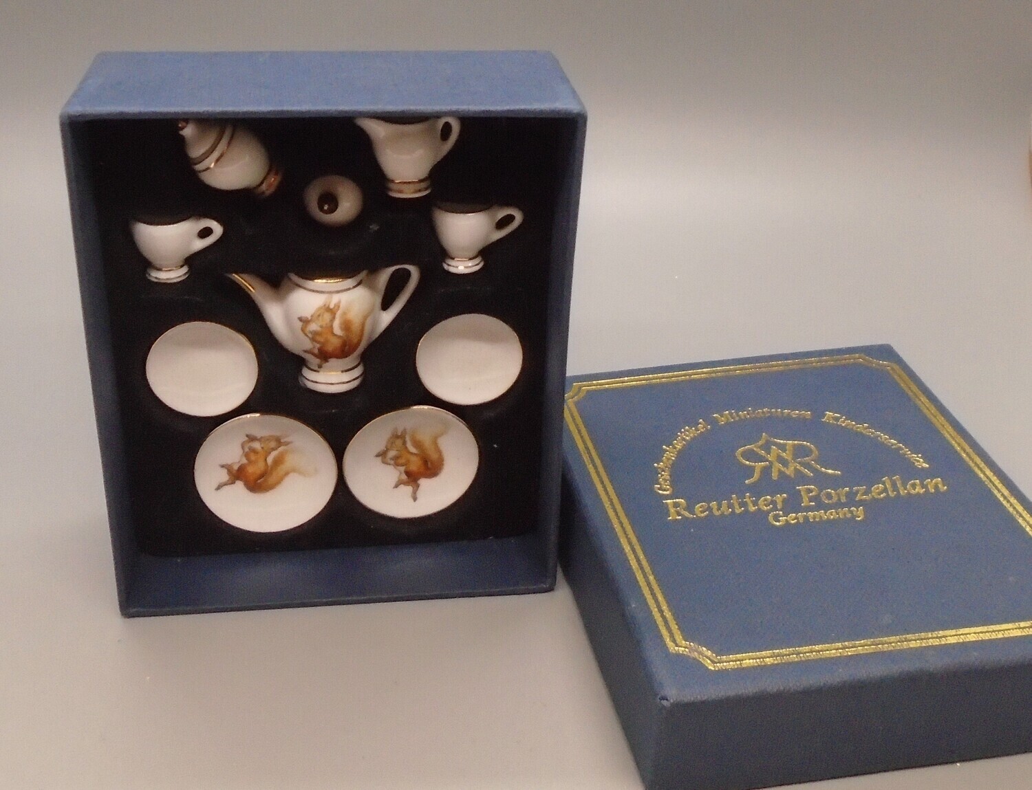 SQUIRREL TEA SET BY REUTTER