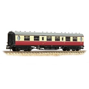 Graham Farish 376-226B LNER Thompson Composite Corridor BR Crimson & Cream